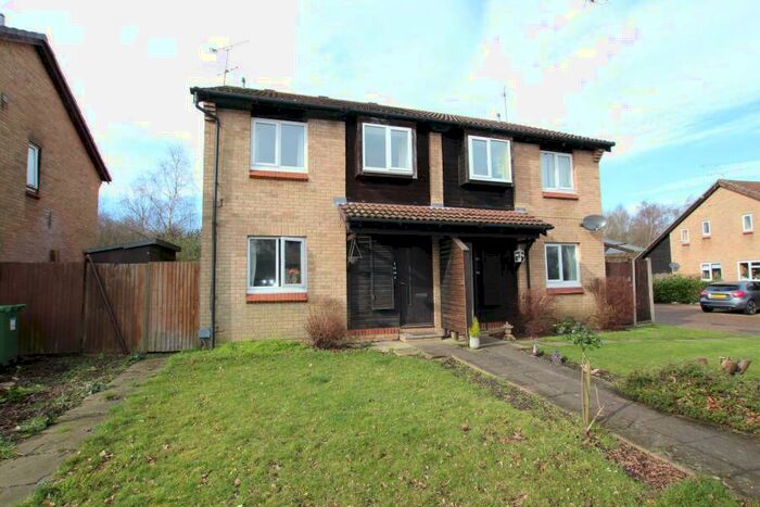 1 Bedroom Flat To Rent In Goldsworth Park, GU21