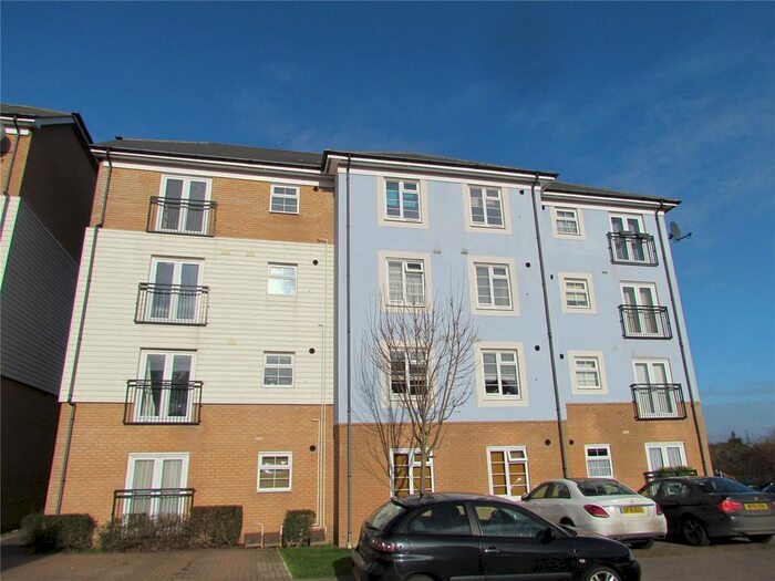 2 Bedroom Flat To Rent In Heron Way, Harwich, Essex CO12