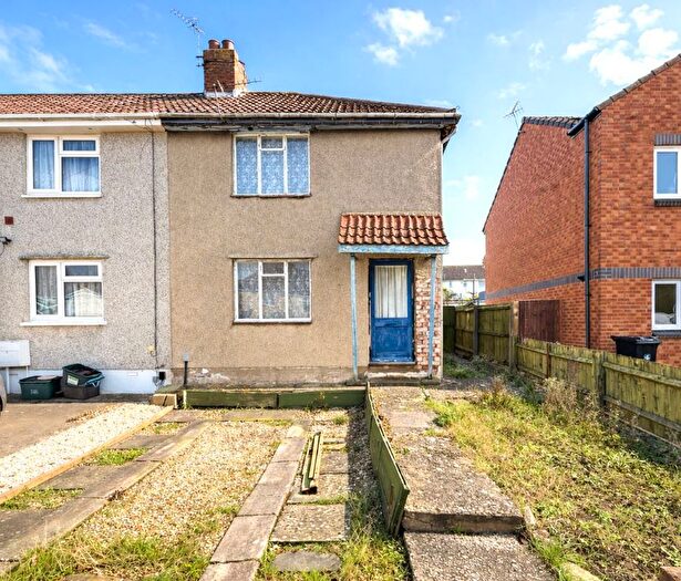 3 Bedroom End Of Terrace House For Sale In Chessington Avenue, Bristol, BS14
