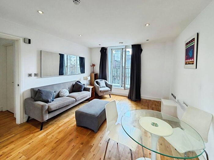 2 Bedroom Flat To Rent In Bedford Chambers, Bedford Street, Leeds, LS1