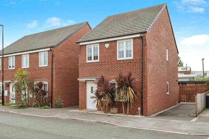3 Bedroom Detached House For Sale In South Street, Hyde Park, Doncaster, DN4