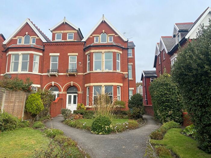 1 Bedroom Property To Rent In Clifton Drive South, Lytham St. Annes, FY8