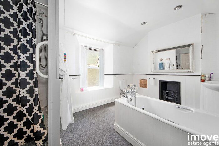 3 Bedroom End Of Terrace House For Sale In Ellacombe Church Road, Torquay, TQ1