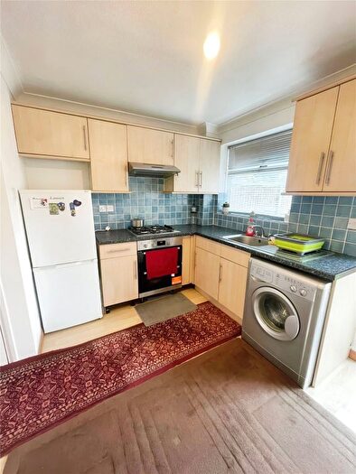 2 Bedroom Terraced House To Rent In Coalport Way, Reading, Berkshire, RG30