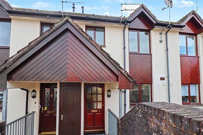 2 Bedroom Apartment For Sale In Oakwood Court, Brook Meadow, South Molton, Devon, EX36