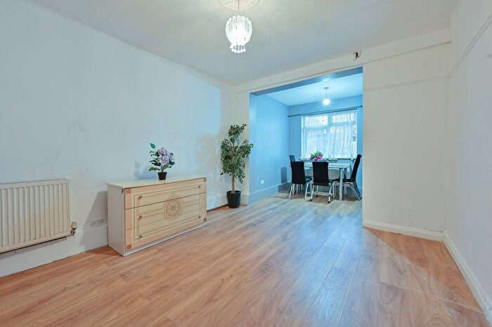 4 Bedroom Terraced House To Rent In Harrow Road, Wembley, HA9