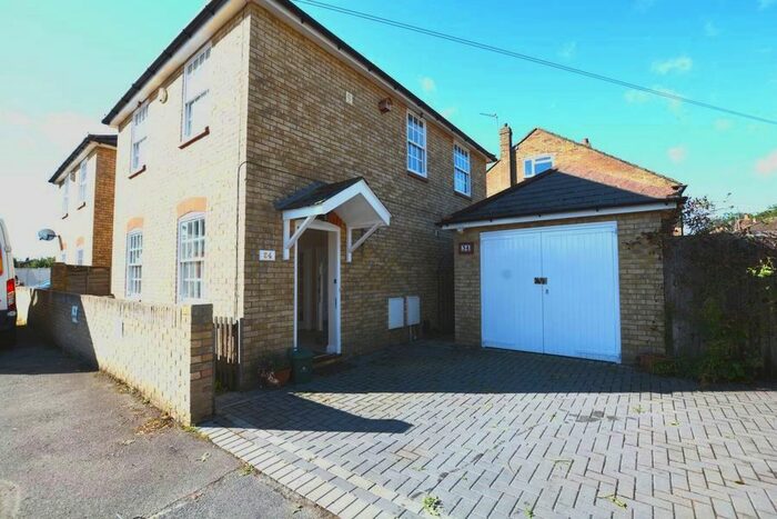 3 Bedroom Semi-Detached House To Rent In Culvert Lane, Cowley, Uxbridge UB8