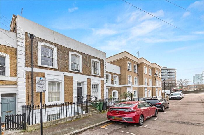 Studio To Rent In Baring Street, London, N1