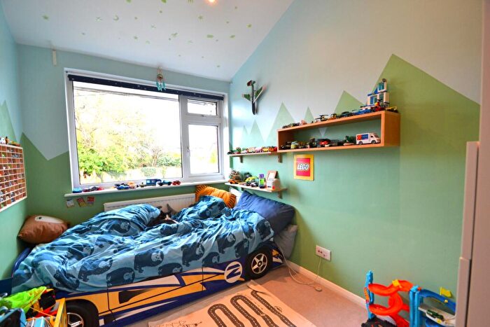3 Bedroom Terraced House For Sale In Ashenground Road, Haywards Heath, RH16