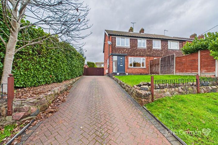 3 Bedroom Semi Detached House For Sale In Tylers Road, Belton, LE12