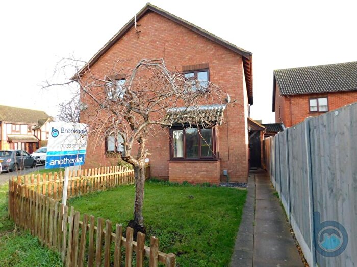 2 Bedroom End Of Terrace House To Rent In Cookson Close, Yaxley, Peterborough, PE7