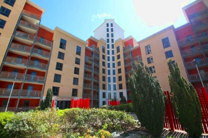 Studio To Rent In Baltic Quay, Gateshead Quayside, NE8