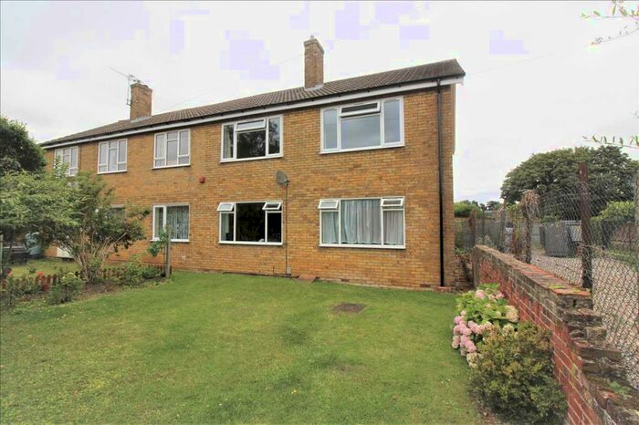 2 Bedroom Maisonette To Rent In Two Double Bedroom Ground Floor Maisonette, CM2