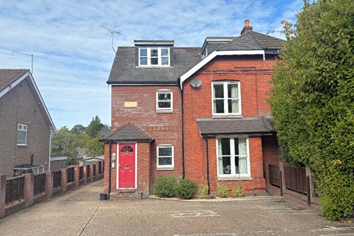 1 Bedroom Apartment For Sale In Winchester Road, Chandler's Ford, Eastleigh, SO53