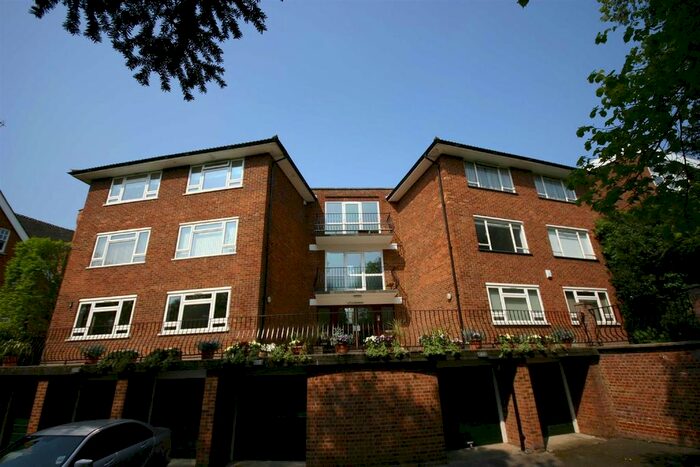 2 Bedroom Flat To Rent In Little Rowsham Court, Southill Avenue, Harrow On The Hill HA1