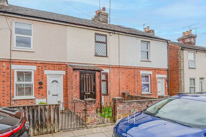 2 Bedroom Terraced House For Sale In Wallace Road, Ipswich, IP1