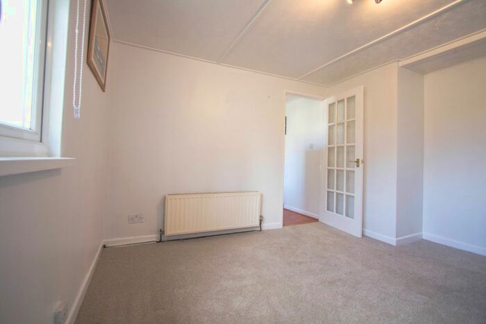 1 Bedroom Flat To Rent In Penbeagle Way, St. Ives, TR26