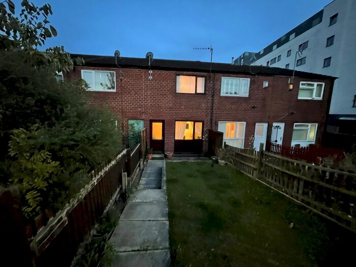 2 Bedroom Terraced House To Rent In Moorville Close, Holbeck, Leeds LS11