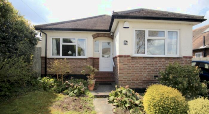 3 Bedroom Bungalow To Rent In Felstead Road, Orpington, Kent, BR6