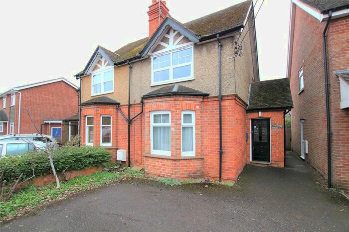 3 Bedroom Semi-Detached House To Rent In Cutbush Lane West, Shinfield, Reading, Berkshire, RG2
