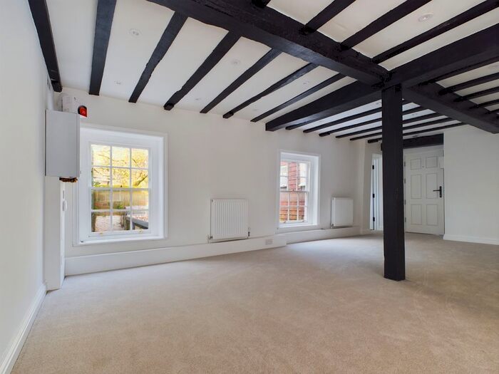 1 Bedroom Studio To Rent In Church Street, Town Centre, Basingstoke, RG21