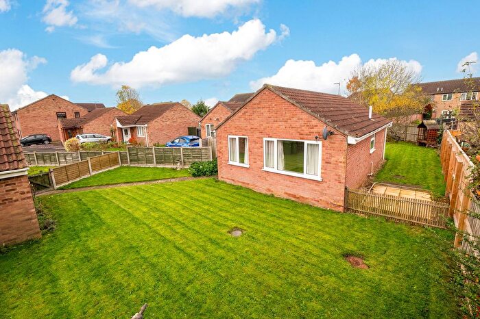 2 Bedroom Bungalow For Sale In Atwater Court, Lincoln, LN2