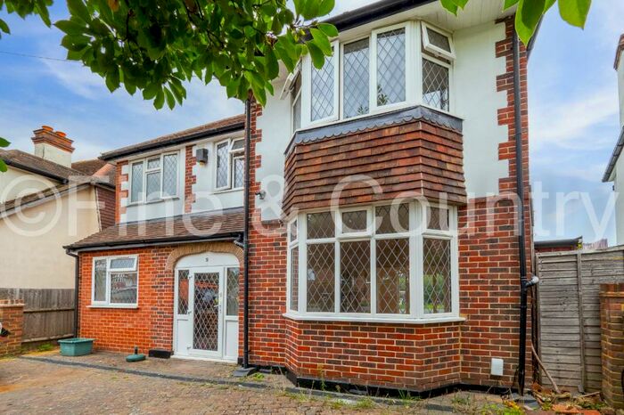 5 Bedroom Detached House To Rent In Hays Walk, Cheam, Sutton, Surrey, SM2