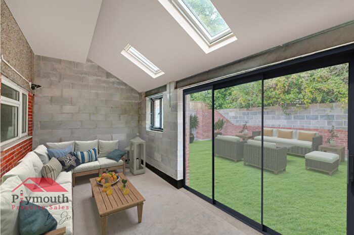 4 Bedroom Detached House For Sale In Trehill Road, Ivybridge, PL21