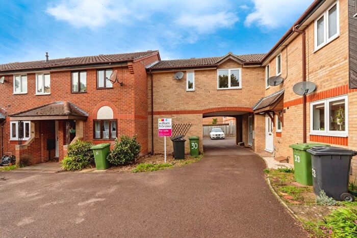 1 Bedroom Terraced House For Sale In Columbine Close, Thetford, IP24