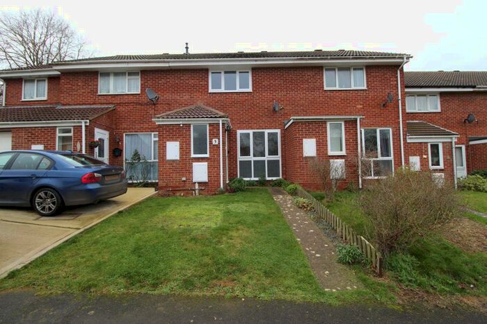 3 Bedroom Terraced House To Rent In Devon Way, Banbury, OX16