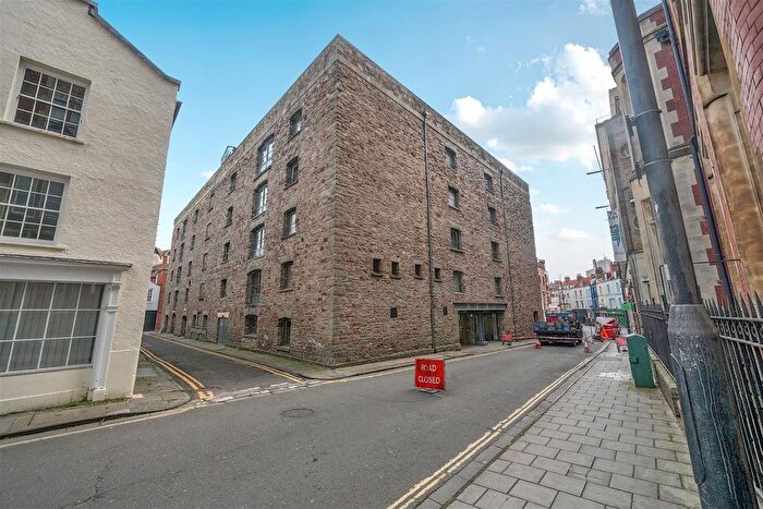 1 Bedroom Flat For Sale In Hobbs Lane, Bristol, BS1