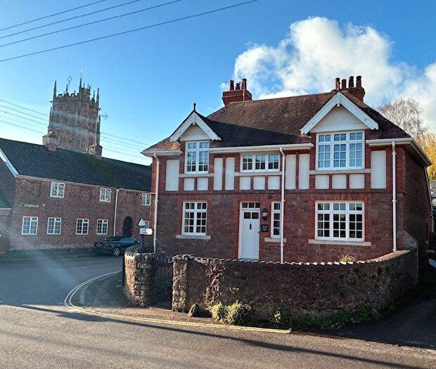 4 Bedroom Detached House For Sale In High Street, Bishops Lydeard, Taunton, Somerset, TA4