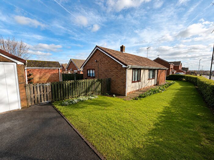 2 Bedroom Detached Bungalow For Sale In Meadow View, Clowne, Chesterfield, S43