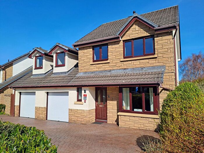 4 Bedroom Detached House For Sale In Gogarloch Syke, Edinburgh, EH12