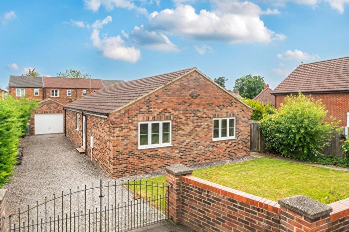 3 Bedroom Detached House For Sale In Lark Lane, Ripon, HG4