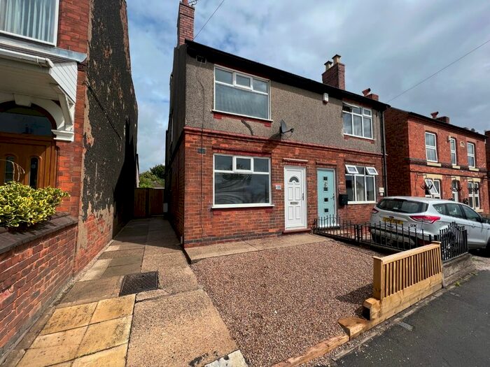 3 Bedroom Semi-Detached House To Rent In Town Street, Pinxton, Nottingham, Derbyshire, NG16