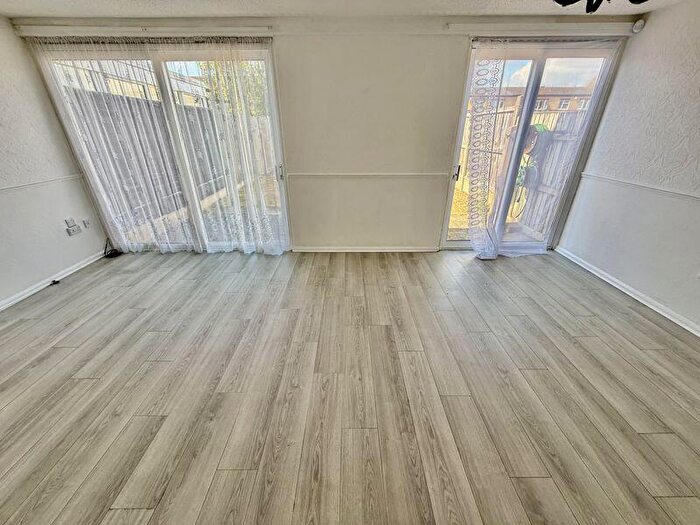 3 Bedroom Terraced House For Sale In Turnhouse Road, Castle Vale, Birmingham, B35