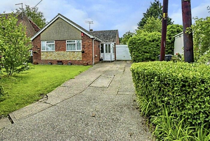 3 Bedroom Bungalow For Sale In Westmarsh, Canterbury, Kent, CT3