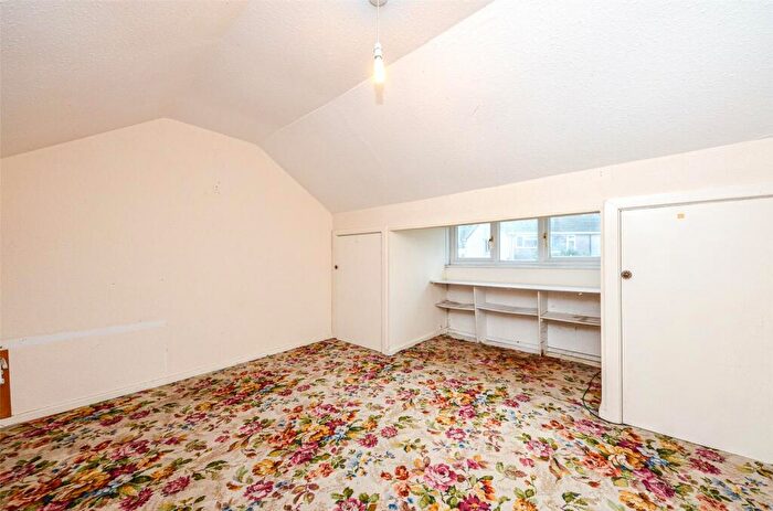 2 Bedroom Bungalow For Sale In Maes Y Glyn, Llanfairfechan, Conwy, LL33