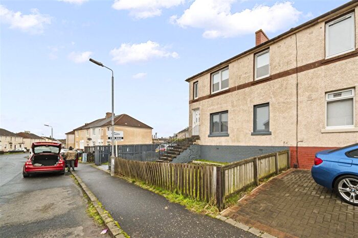 2 Bedroom Flat For Sale In Meadowburn Road, Wishaw, ML2