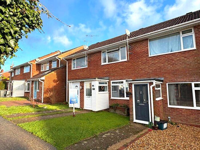 2 Bedroom Terraced House For Sale In Willow Way, Northmoor, Wareham, BH20