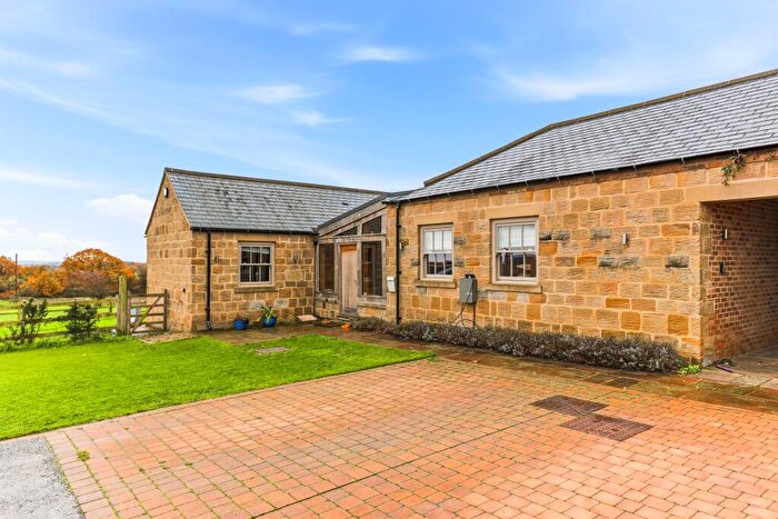 3 Bedroom Detached House To Rent In The Smithy, Oulton, Leeds, LS26