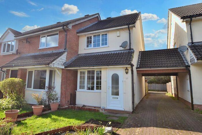 2 Bedroom Semi-Detached House To Rent In The Glebe, Wrington, BS40