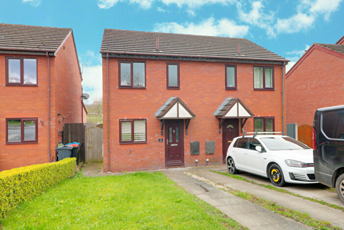 2 Bedroom Semi Detached House For Sale In Pasture Close, Tarporley, CW6