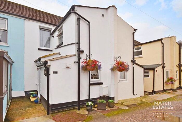 2 Bedroom Cottage For Sale In Ashley Mill Cottages, Cheriton, Kent, CT19