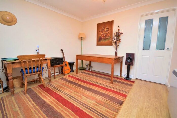 2 Bedroom Semi-Detached Bungalow To Rent In Blythe Way, Shanklin, PO37