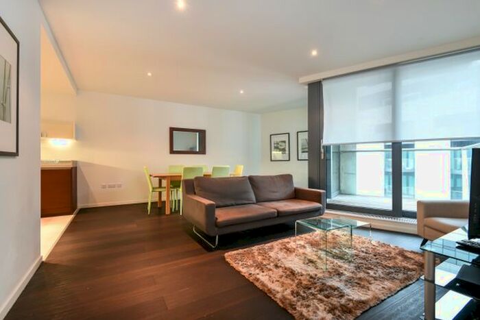 2 Bedroom Flat To Rent In Baltimore Wharf, E14