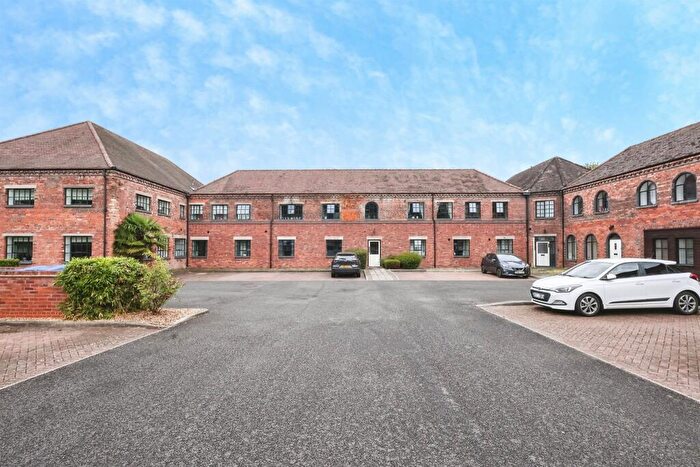 2 Bedroom Apartment For Sale In Woodcock Mews, Brierley Hill, DY5