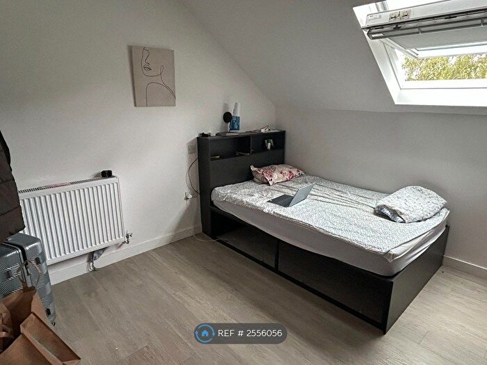 Studio To Rent In Humphrey Road, Manchester, M16