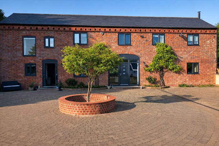 4 Bedroom Detached House For Sale In The Barn At North, Northampton Road, West Haddon, Northamptonshire., NN6